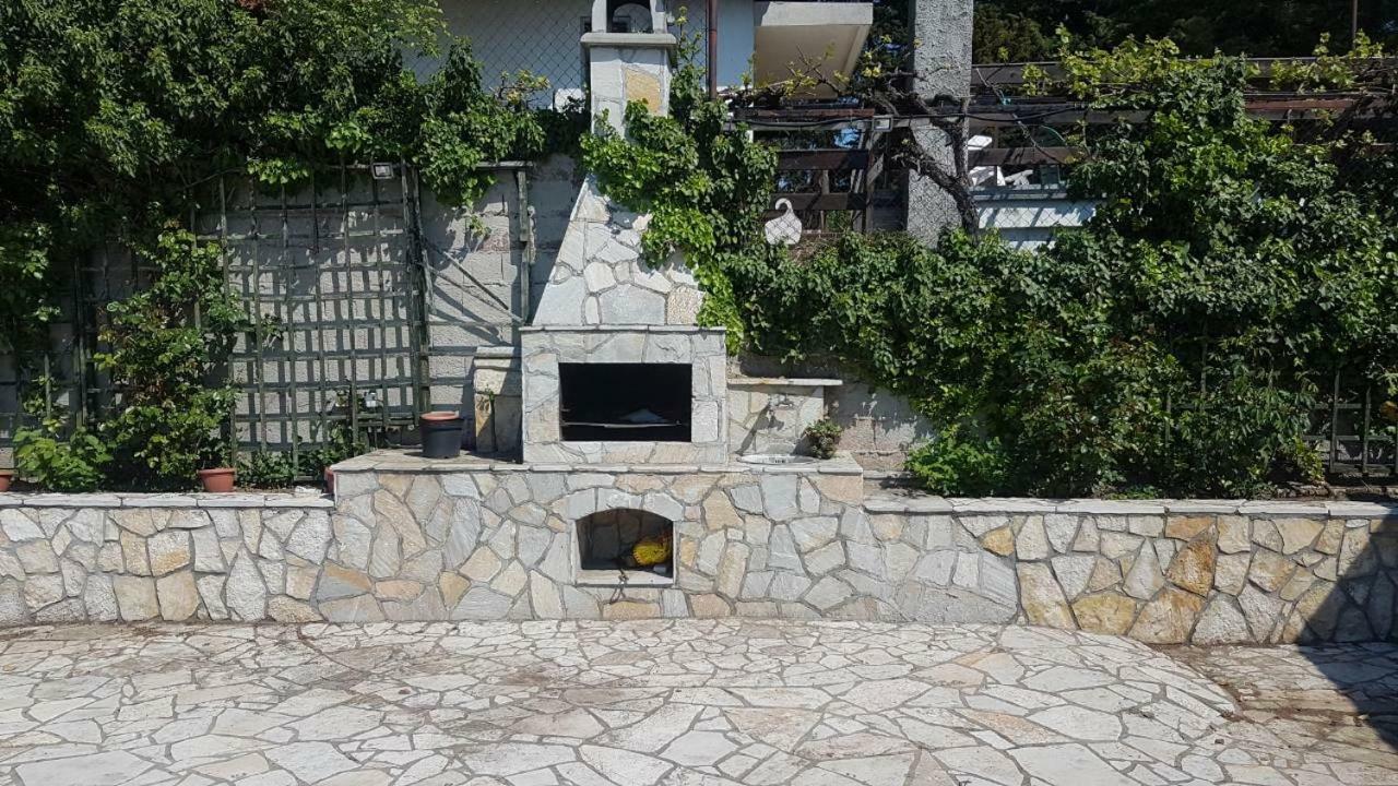 Vila Lily Villa Szendrő Kültér fotó